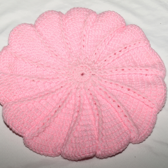 Designer Knit Pink Beret - Picture 3 of 9